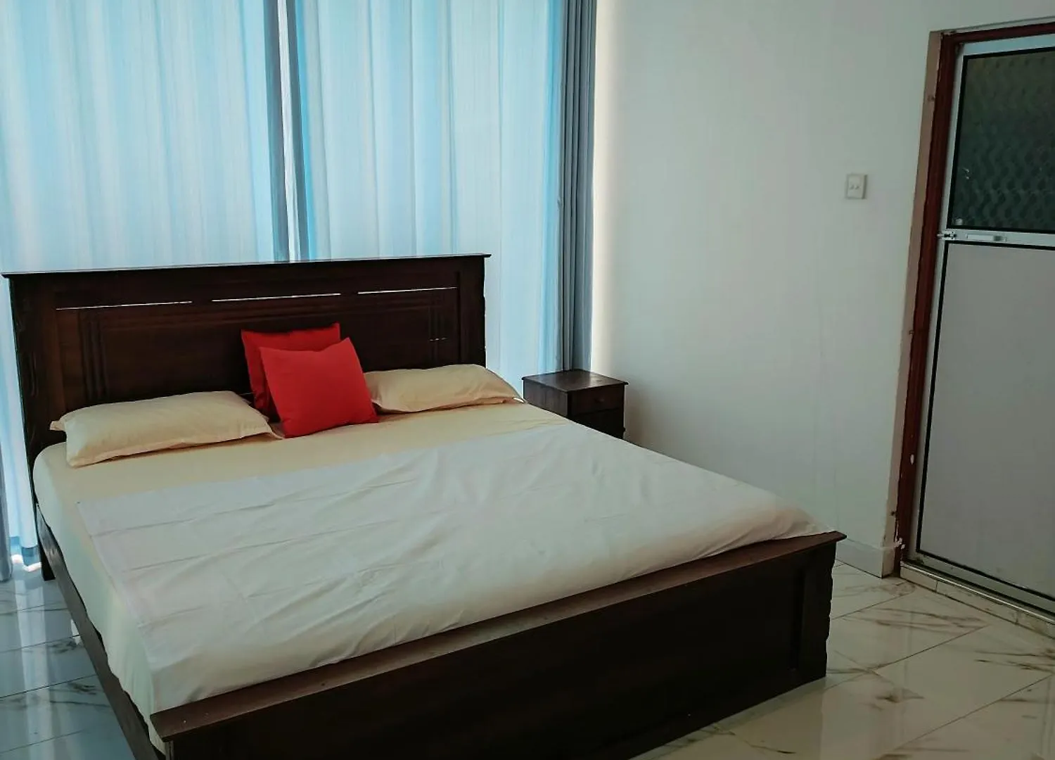 Meshendra Garden By Madona Hotel Katunayake