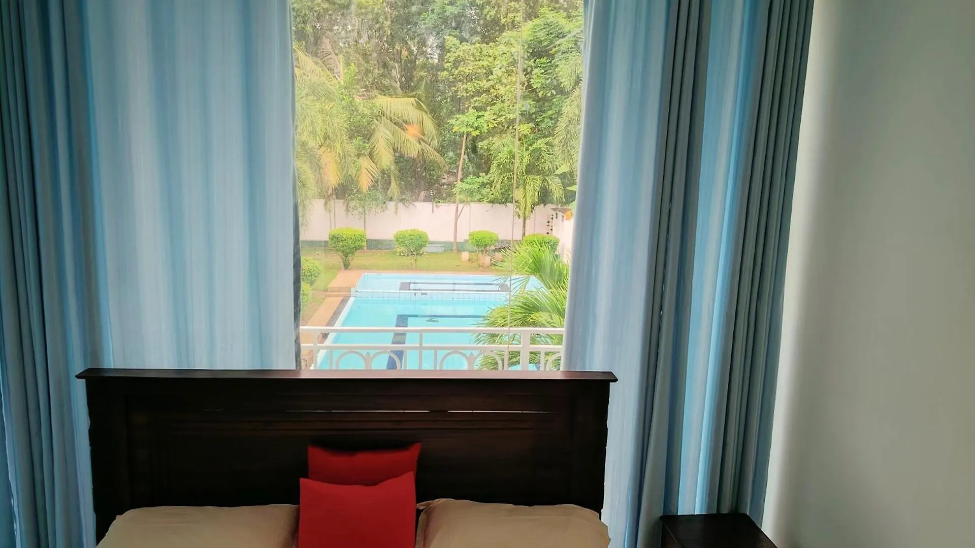 Meshendra Garden By Madona Hotel Katunayake